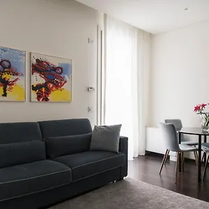 Apartment St.ambrogio 2bd New, Milan